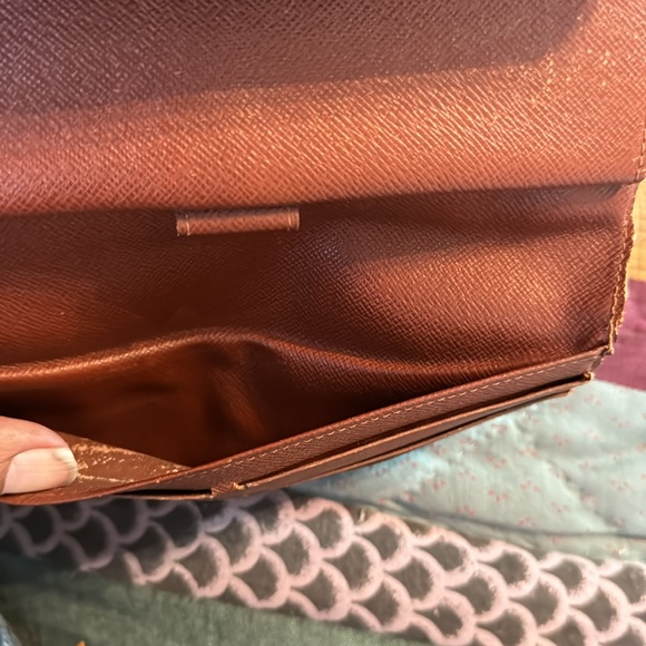 ♥️ Authentic LV Monogram Snap wallet - Picture 6 of 8